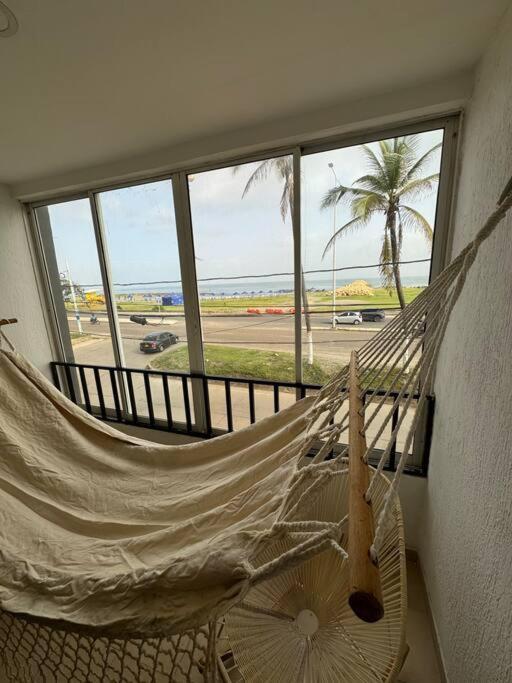Frente A La Playa