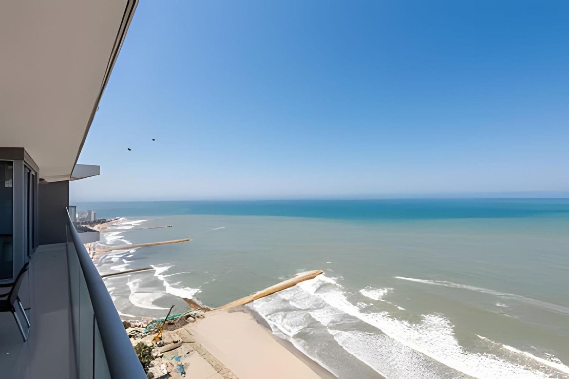 Awesome Sea View “morros City” 29th Floor 2r/3br *