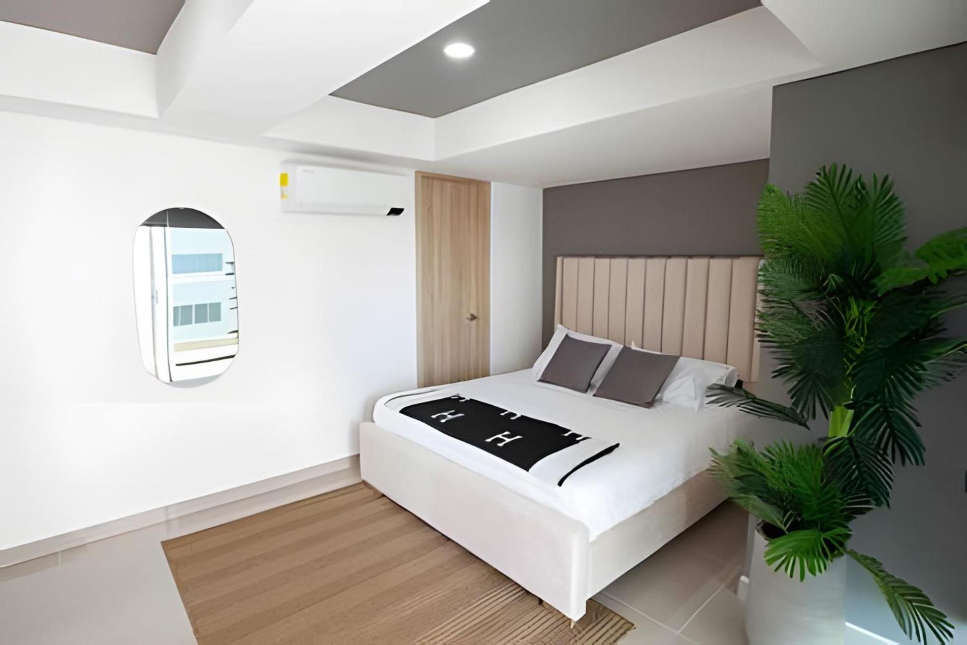 Modern 3br Duplex Apt. Great View And Location