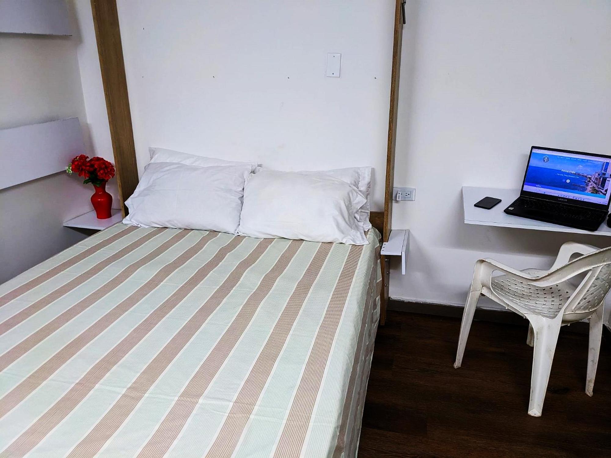 Hostal Acuavista