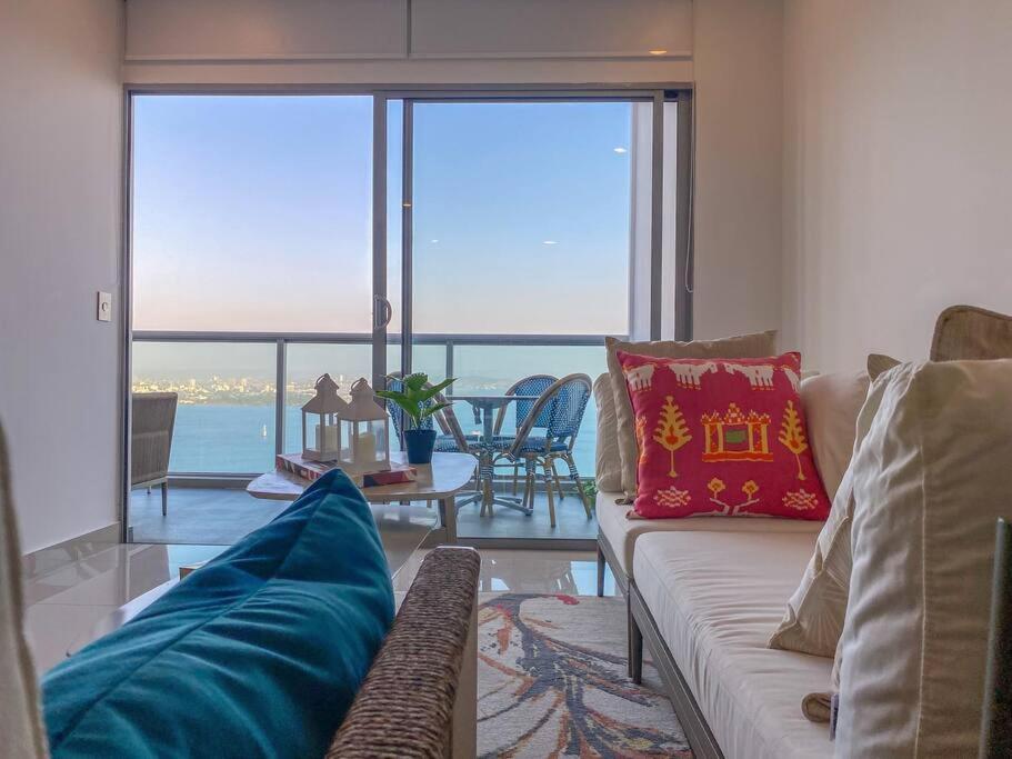 I Bedroom Luxury Infinitum View Apartment