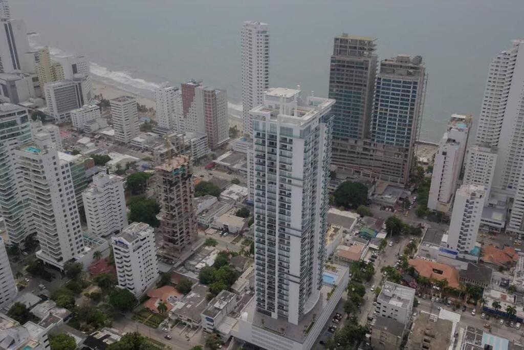 Lujoso Apartamento - Servicio De 5 Estrellas *