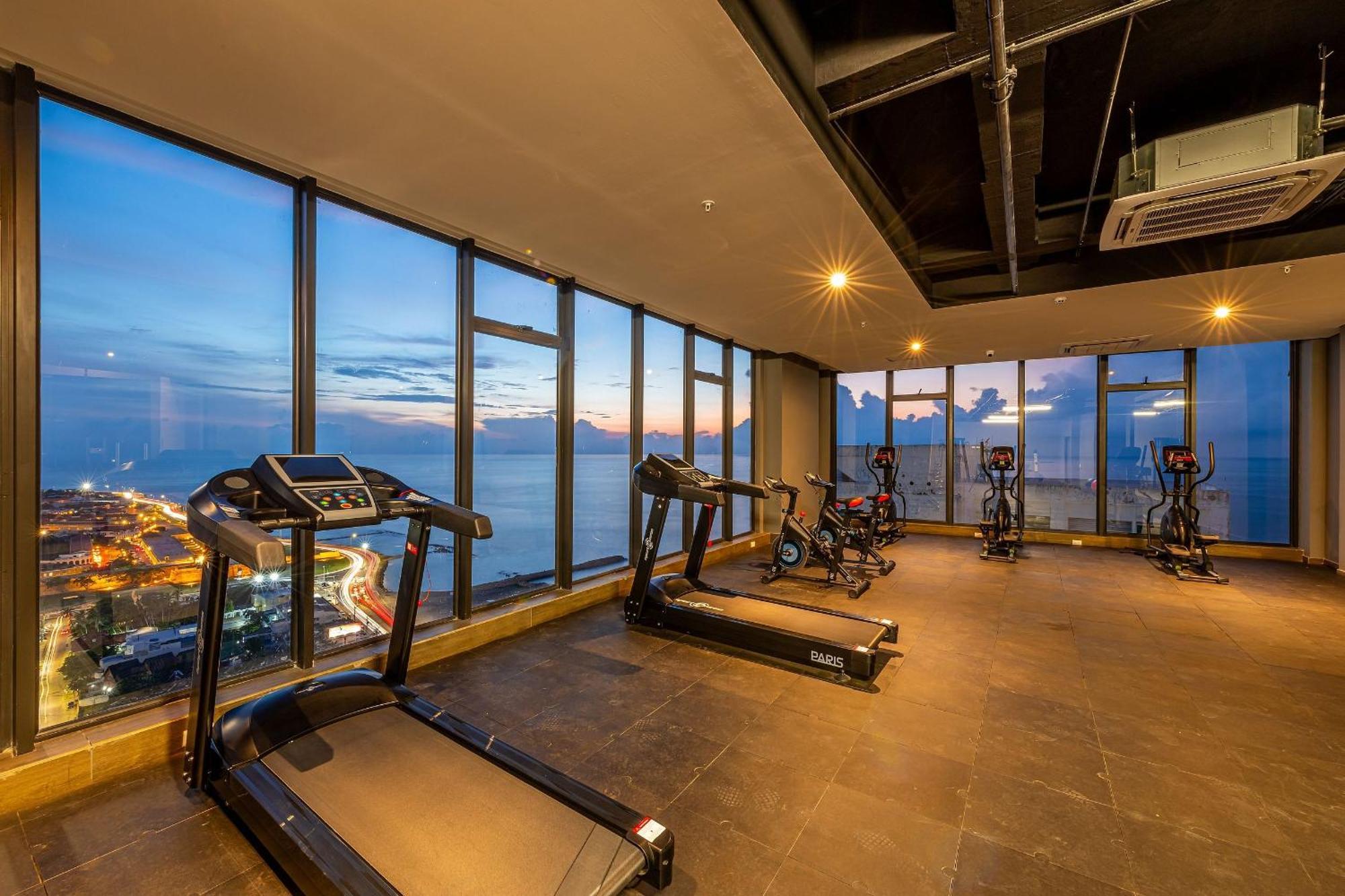 Apartamento Stunning Sea View And Historic Center 20th Fl/ 2br