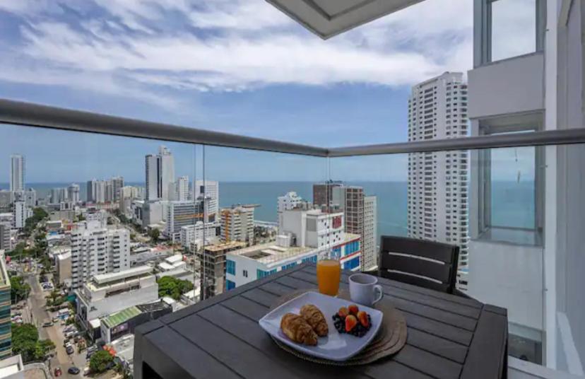 Apartamento Espectacular Duplex En Bocagrande Con Vista Al Mar Y La Bahia Cartagena
