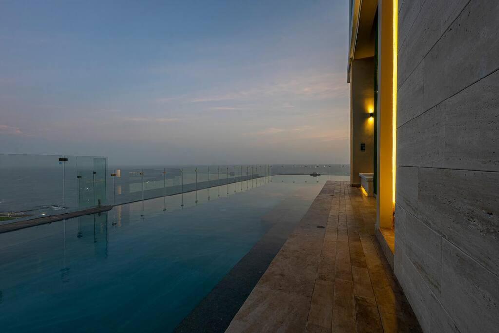 New Vibrant & Memorable In Cartagena, Col Cartagena
