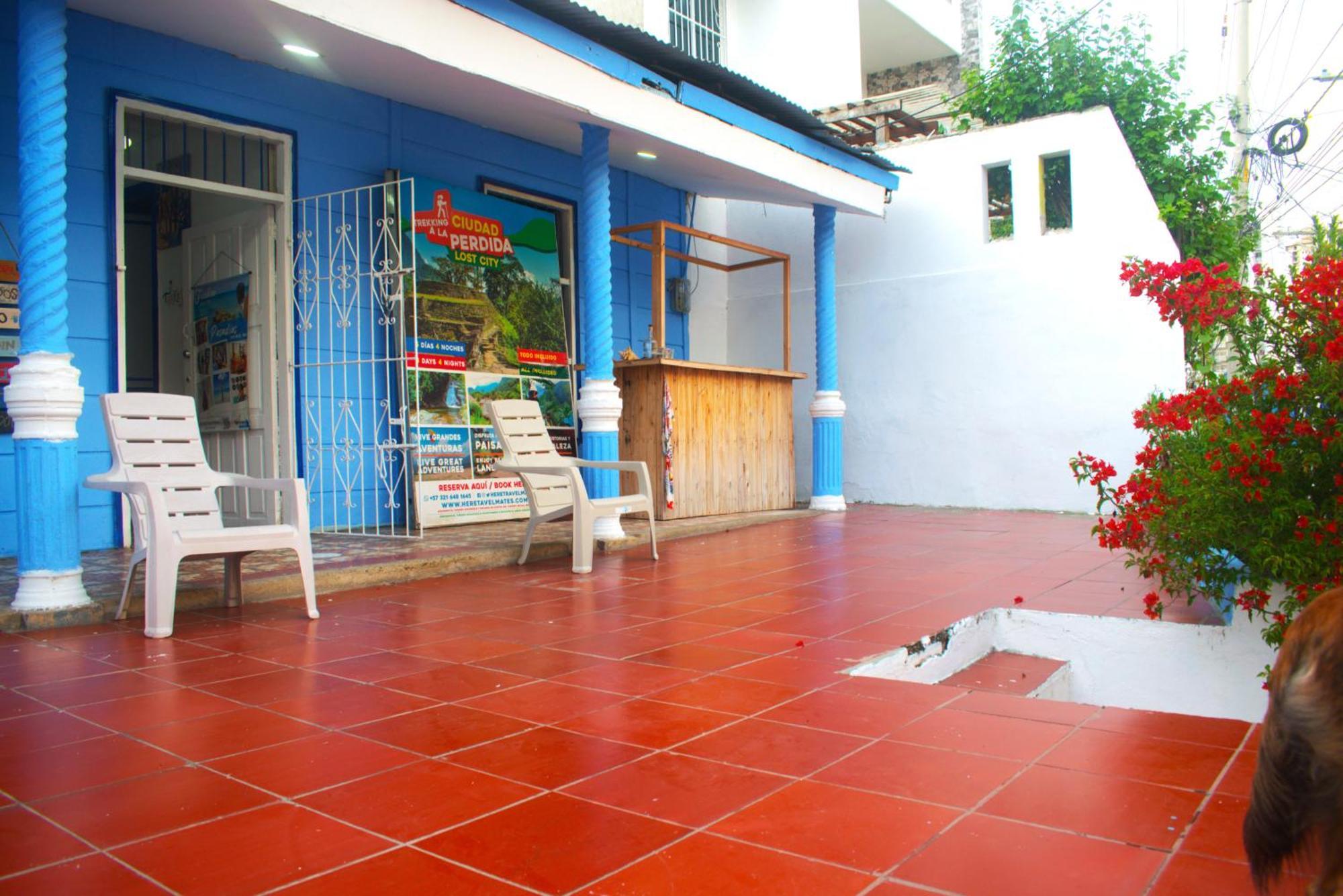 Hosting And Travel Services 420 Hostal Cartagena