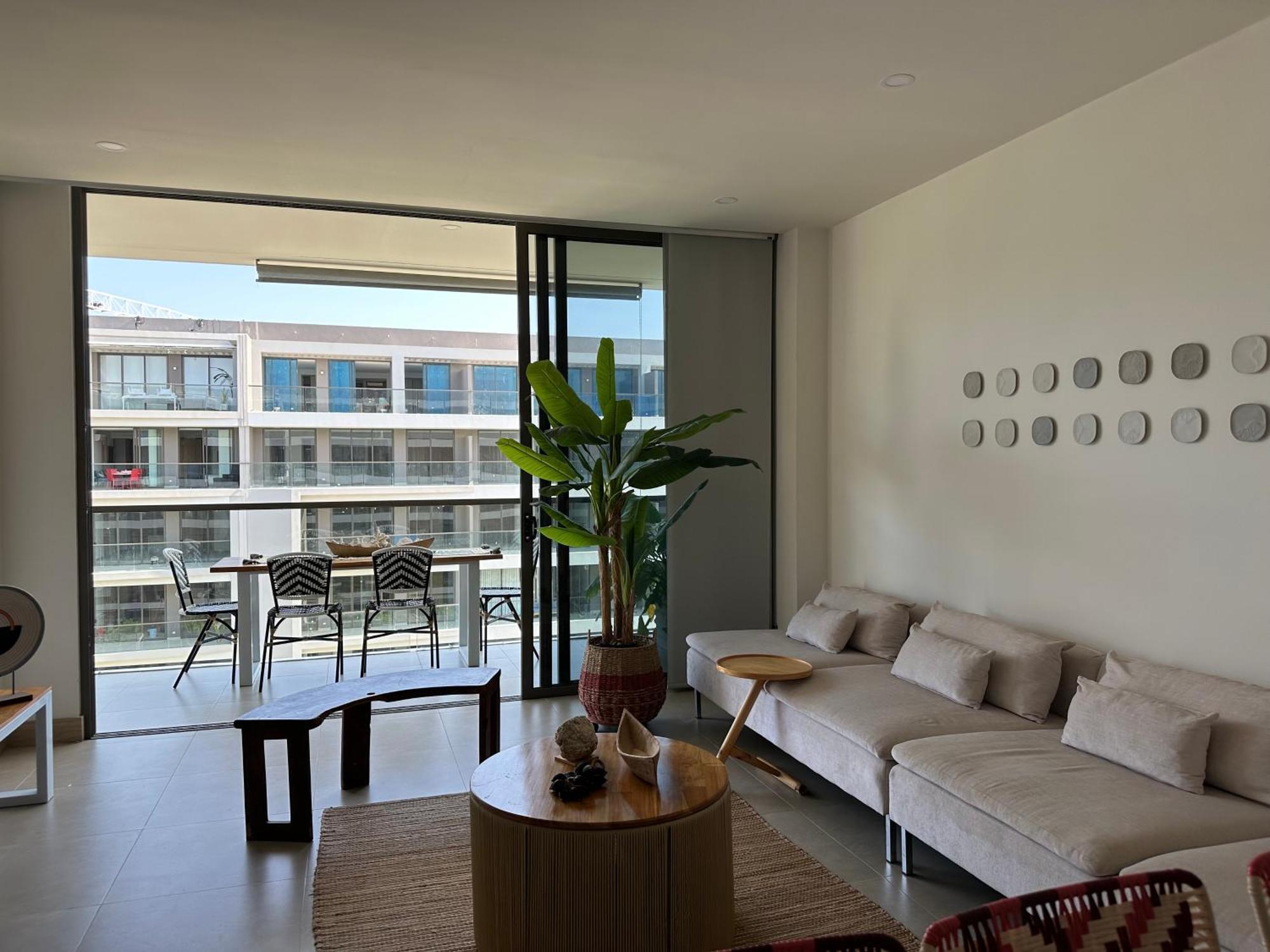 Apartamento En Frente Al Mar Con piscina Cartagena