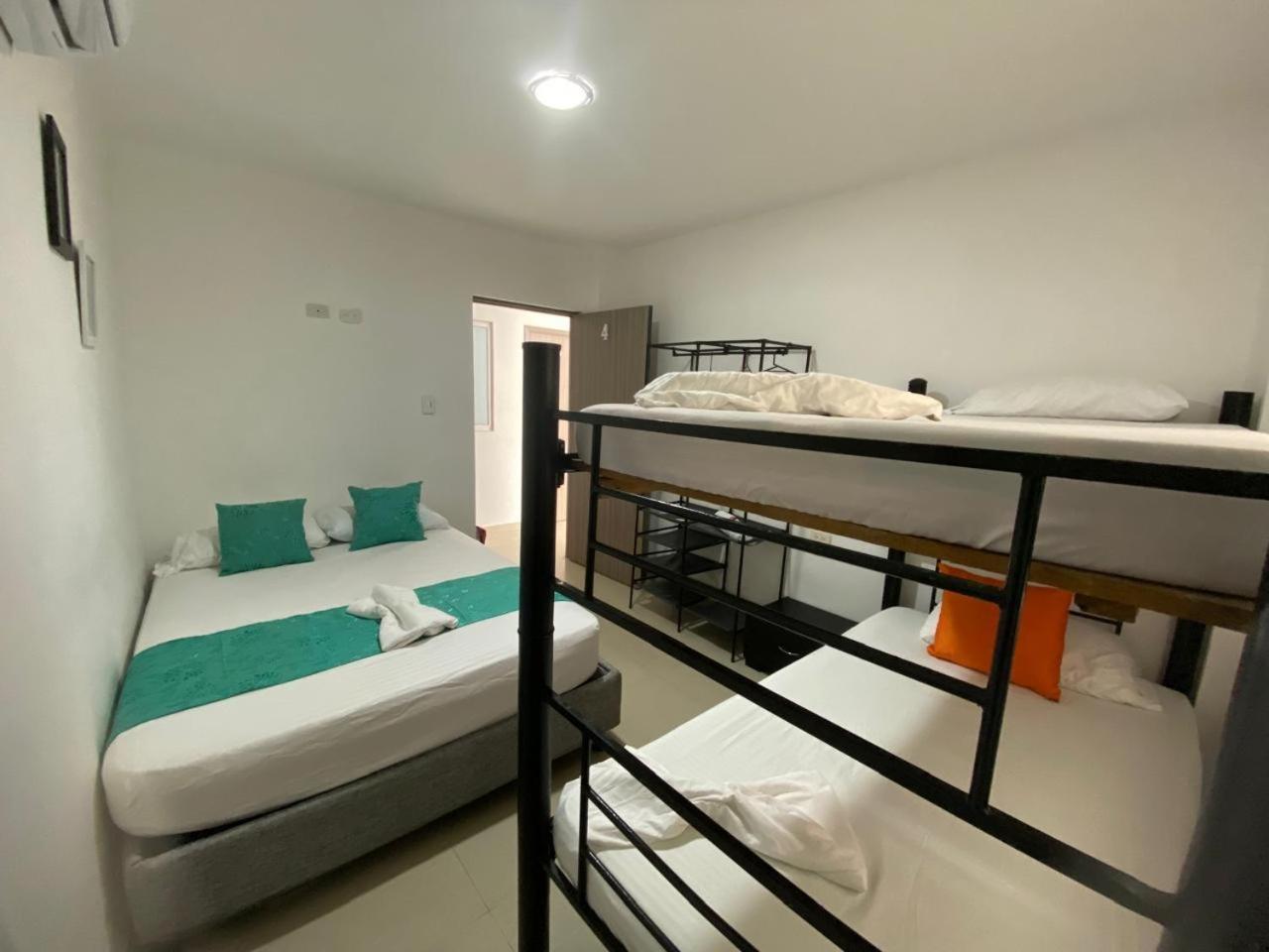 Pensión Shekinah House Cartagena