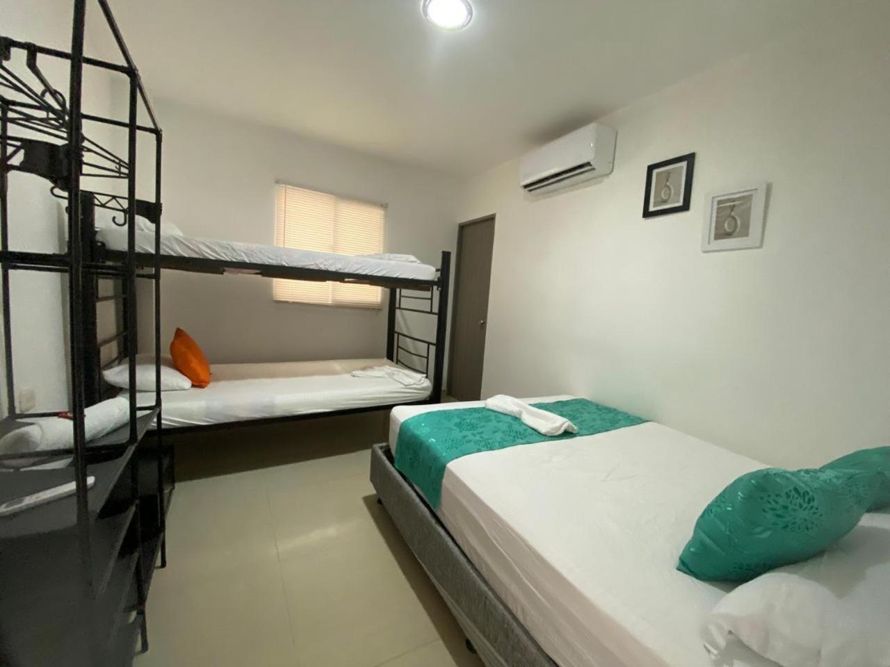 Shekinah House Pensión Cartagena