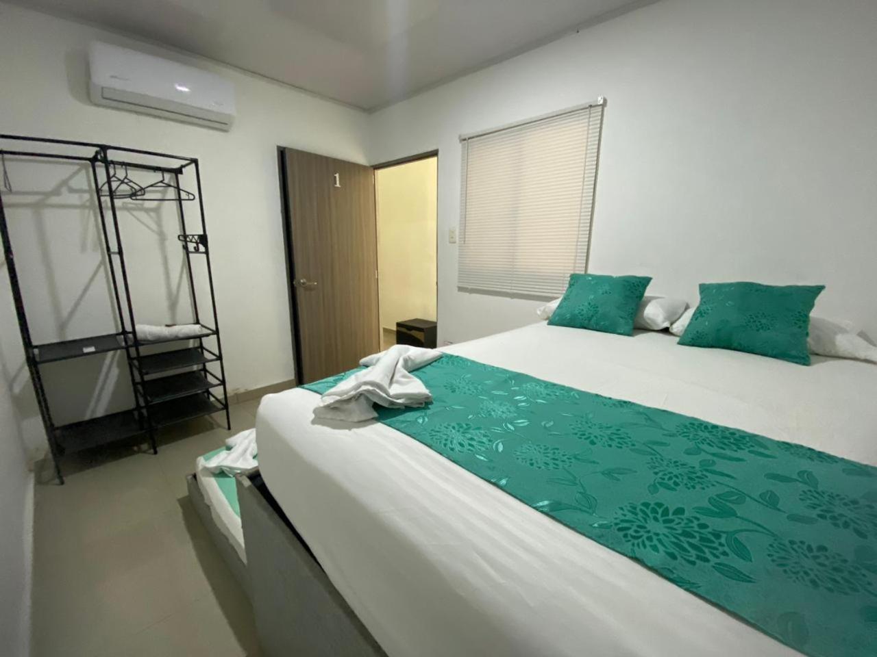 Shekinah House * Cartagena