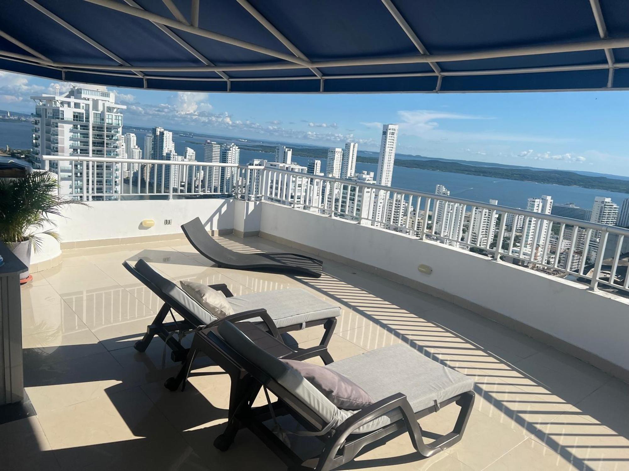 Palmetto Penthouse Deluxe Apartamento