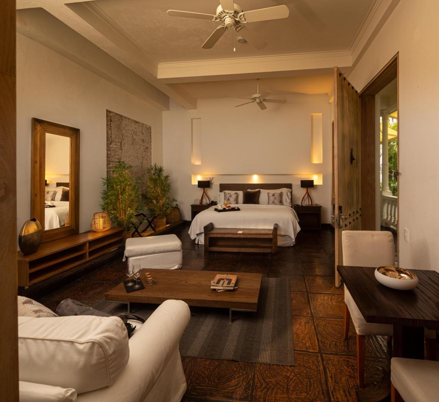 Casa Belle Boutique Hotel *