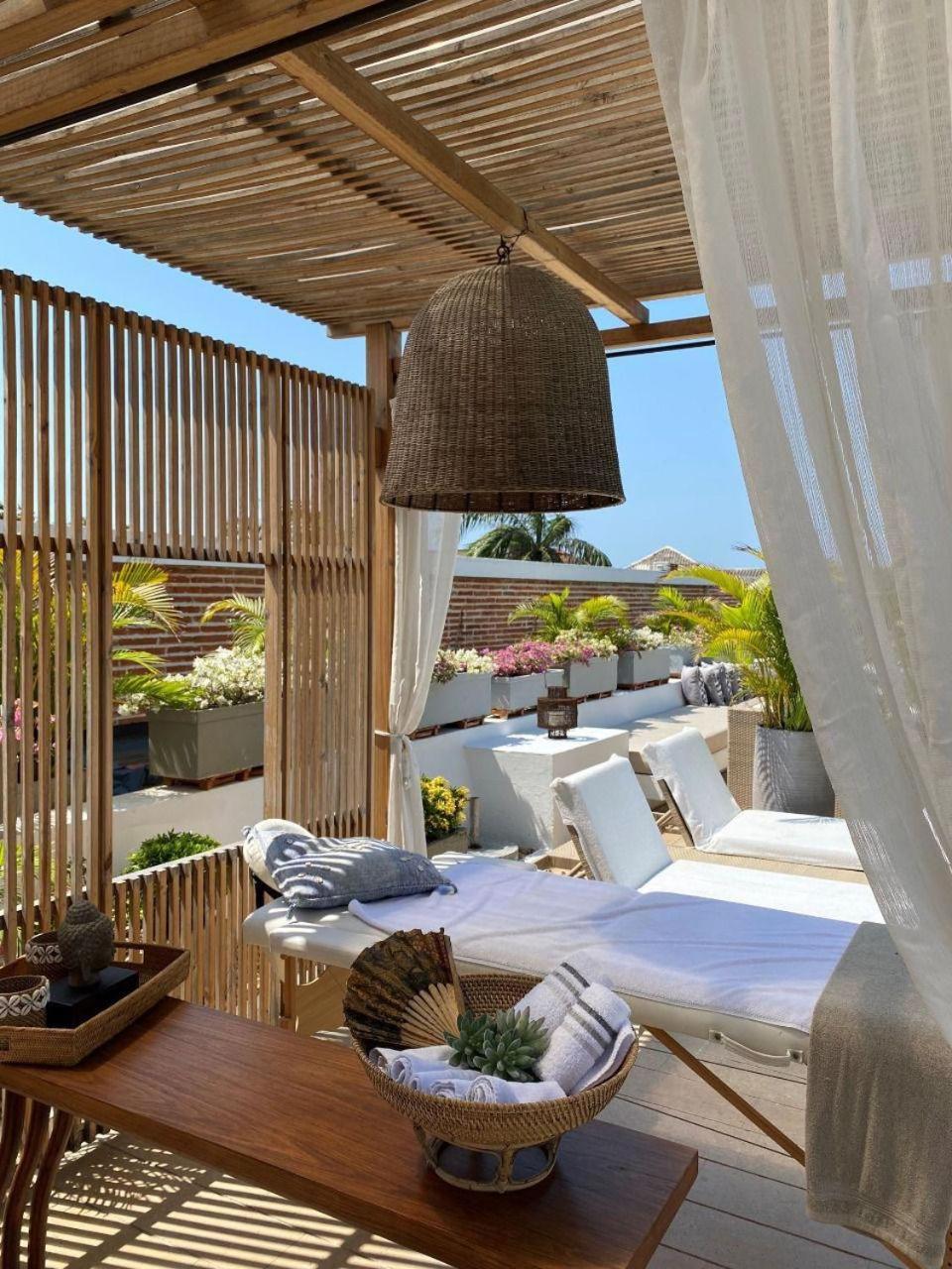 Casa Belle Boutique *