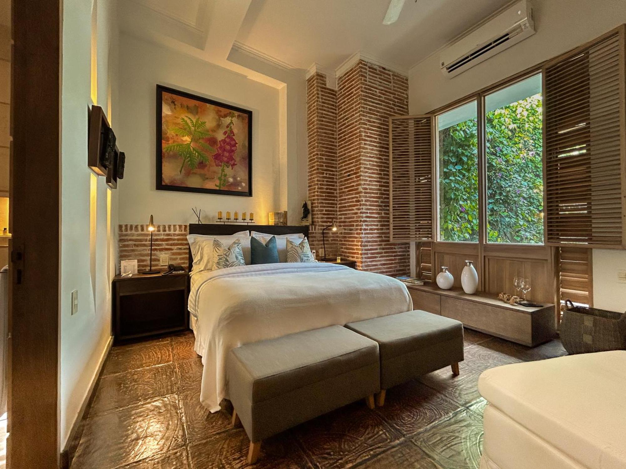 Casa Belle Boutique Hotel *