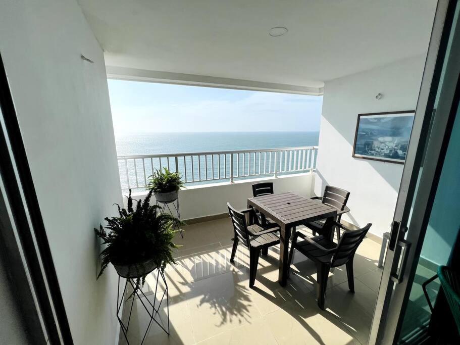 Bocagrande Y Marbella Frente Al Mar,piscina Apartamento