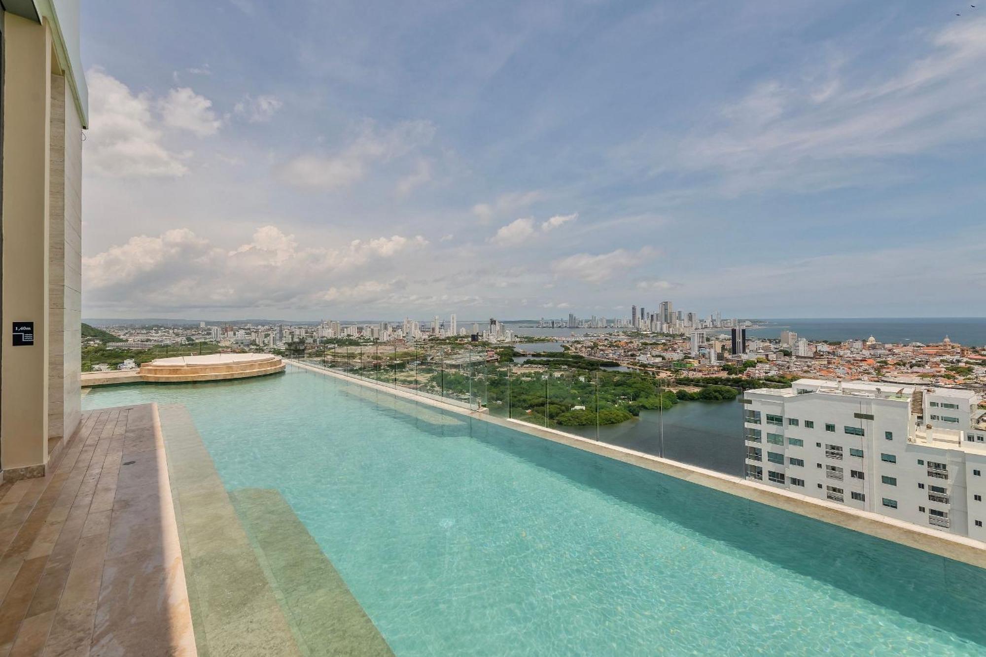 Stunning Sea View And Historic Center 20th Fl/ 2br * Cartagena