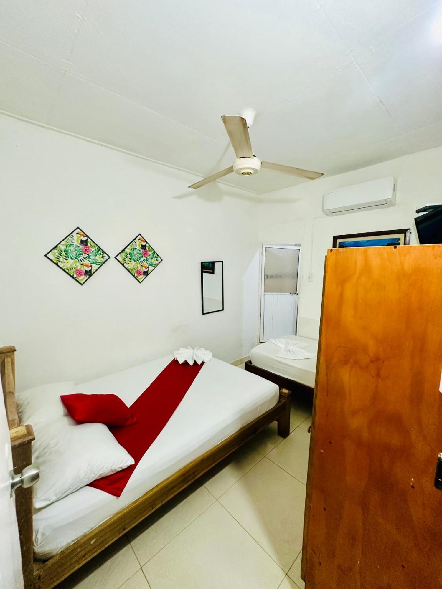 Hotel La Española Cartagena