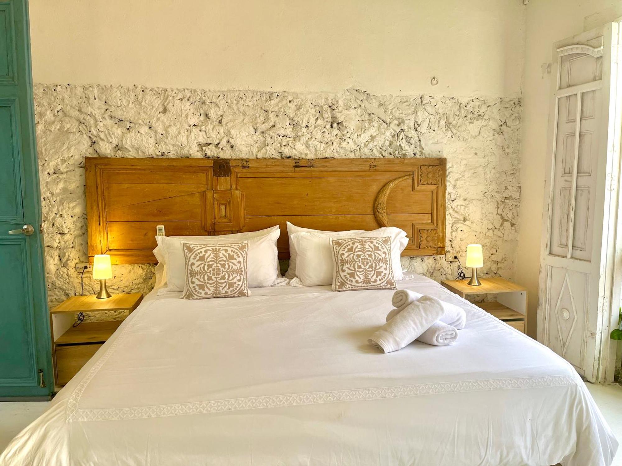 By Calamari Homes - Casa Aura Victoria Walled Holiday home Cartagena