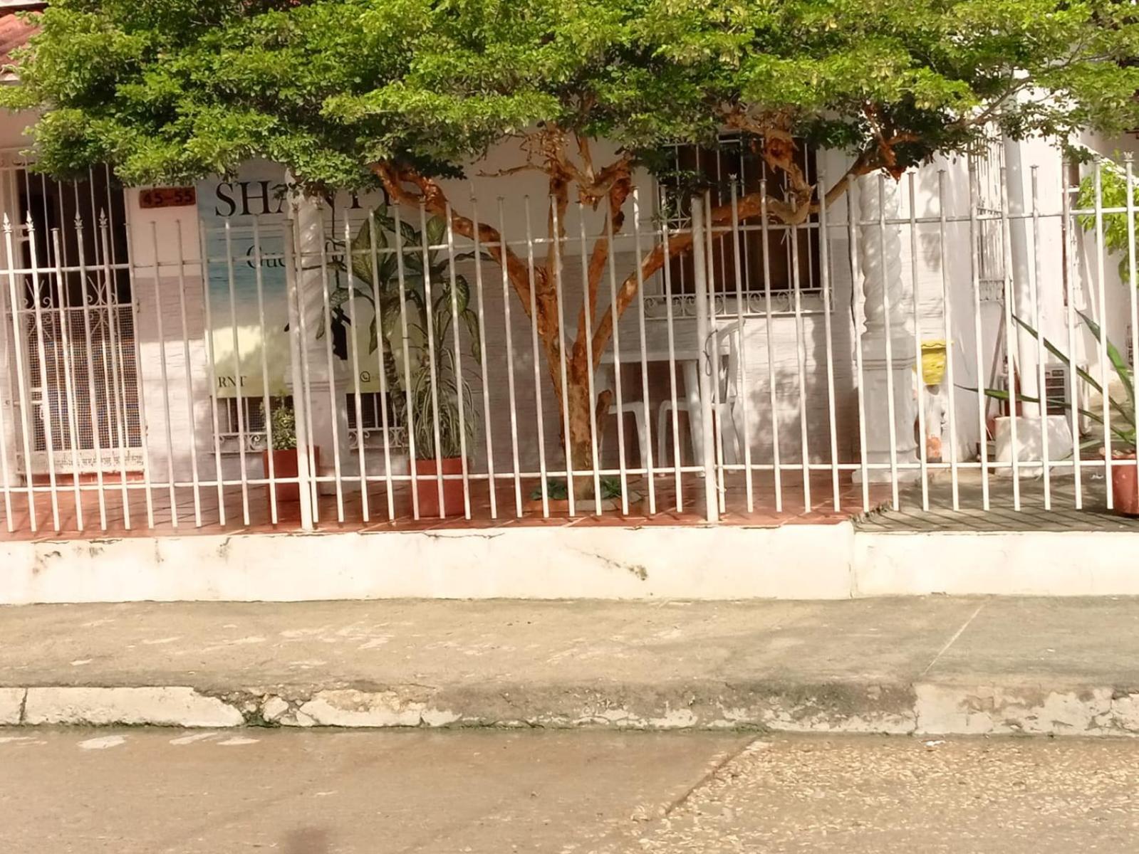 Shanty 2 Cartagena