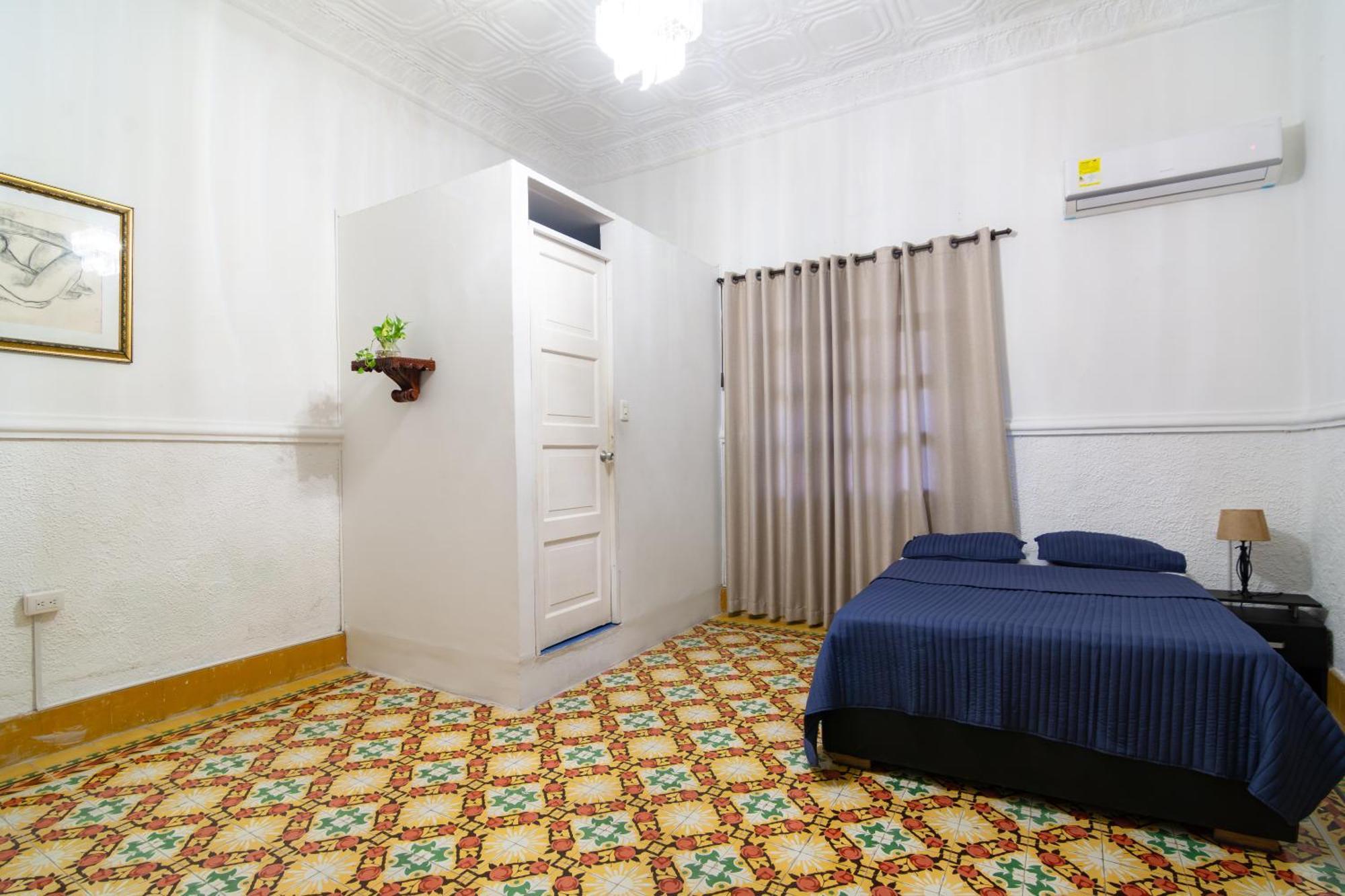 Casa Colonial En Manga Сasa de vacaciones *