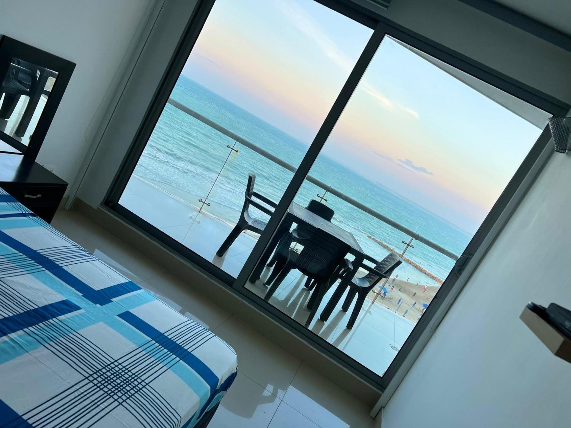Bocagrande Y Marbella Frente Al Mar,piscina Apartamento *