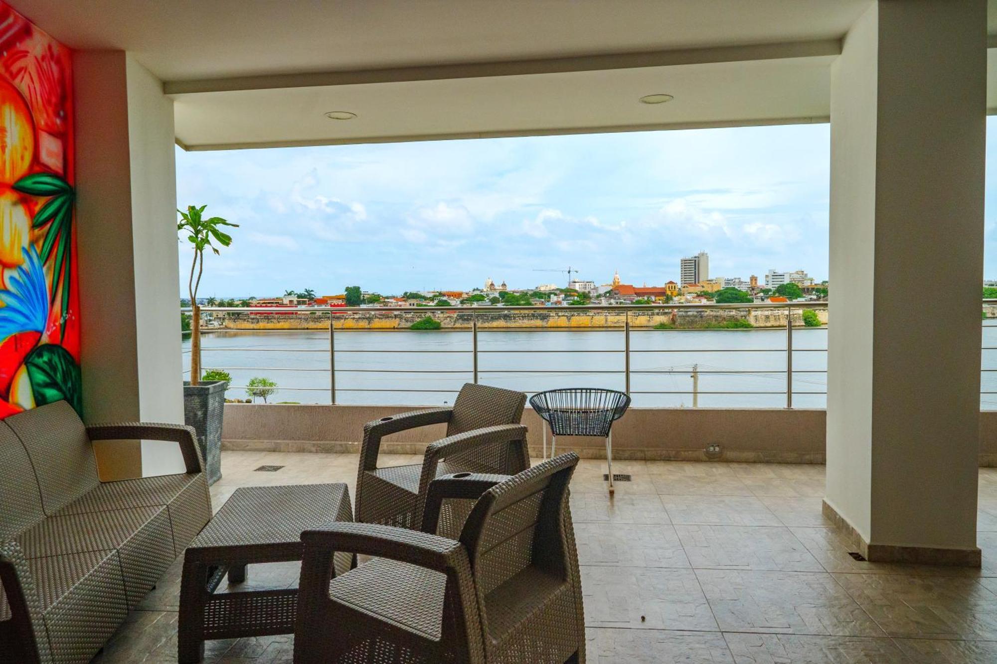 Apartment Con Balcon Cerca Al Centro *