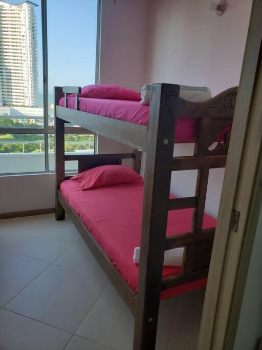 Excelente Vista, Cerca A La Playa Y A Sitios Turisticos Apartamento