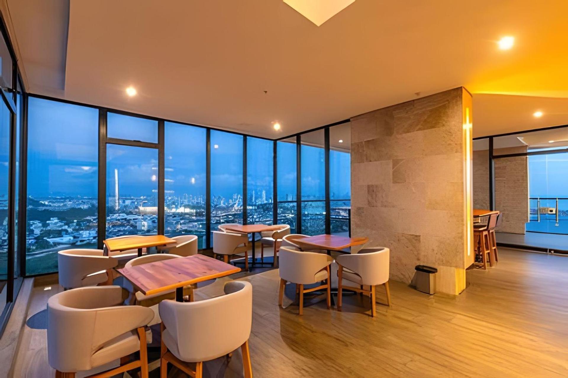 Nuevo Con Impresionante Vista A La Laguna Piso 21 Apartamento