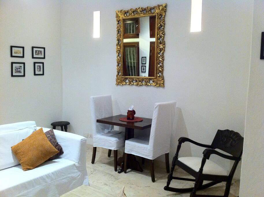 Apartamento Charming 1br In The Heart Of Cartagena's Old *