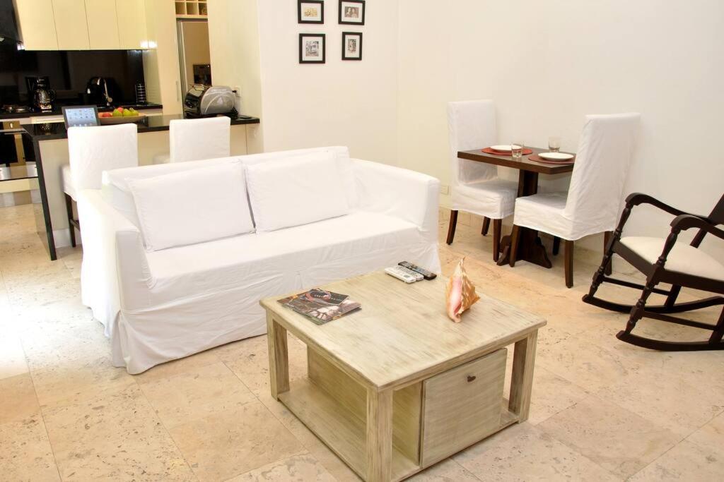 Charming 1br In The Heart Of Cartagena's Old Apartamento *