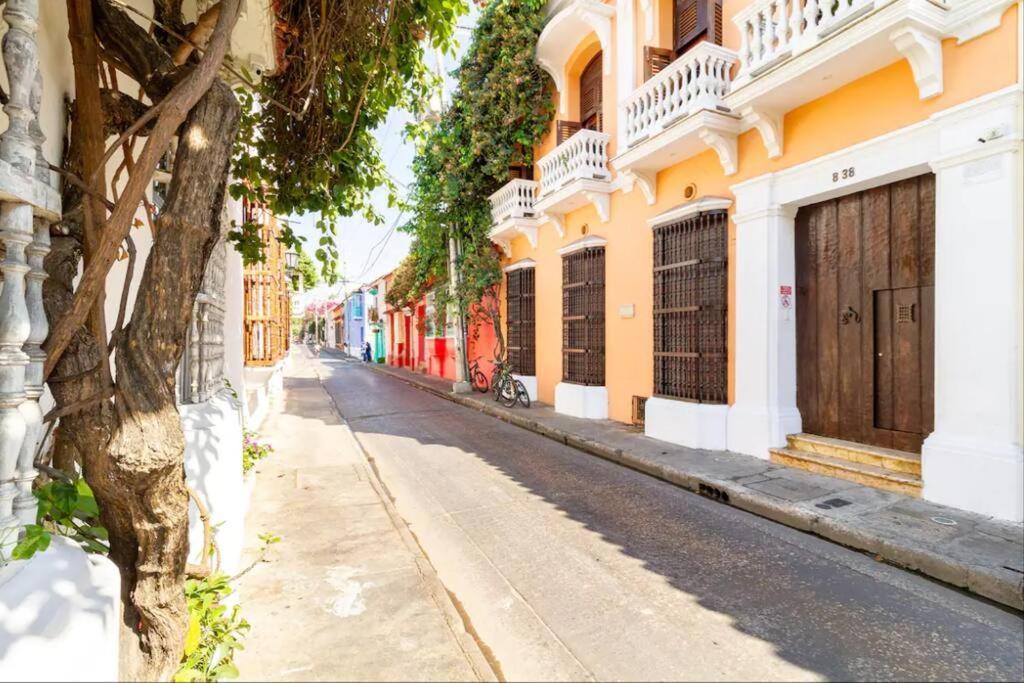 Charming 1br In The Heart Of Cartagena's Old