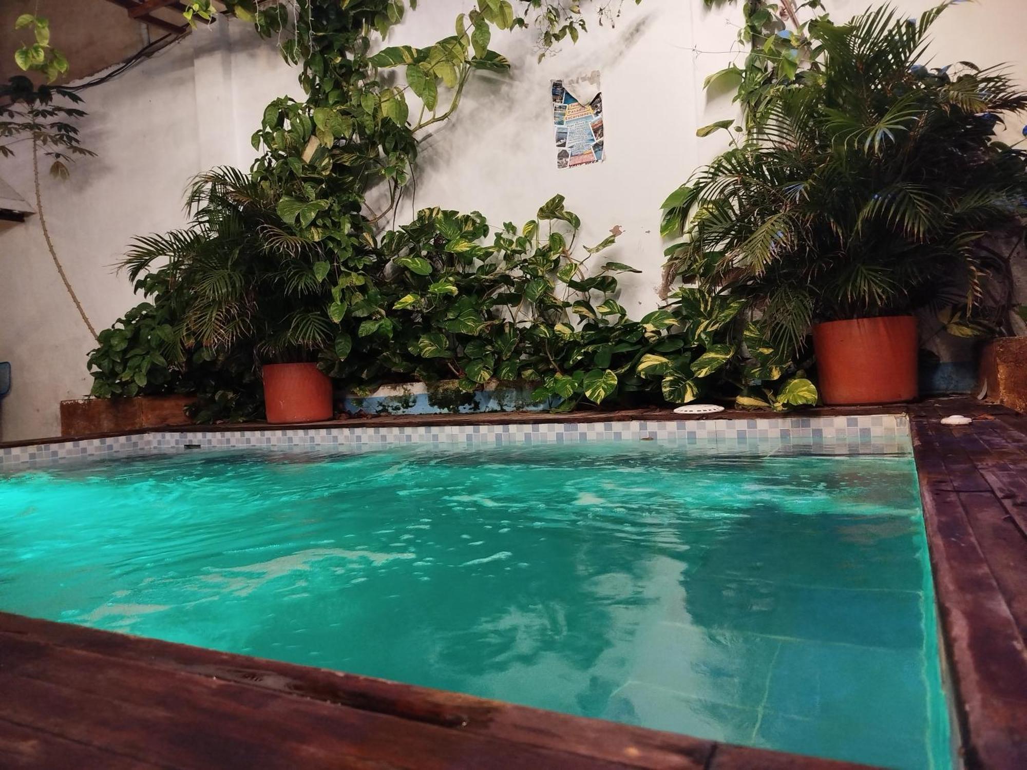 Habitacion Familiar Hasta Para 8 Personas Frente Al Mar Con Aire Acondicionado Y Wifi Bed and breakfast Cartagena