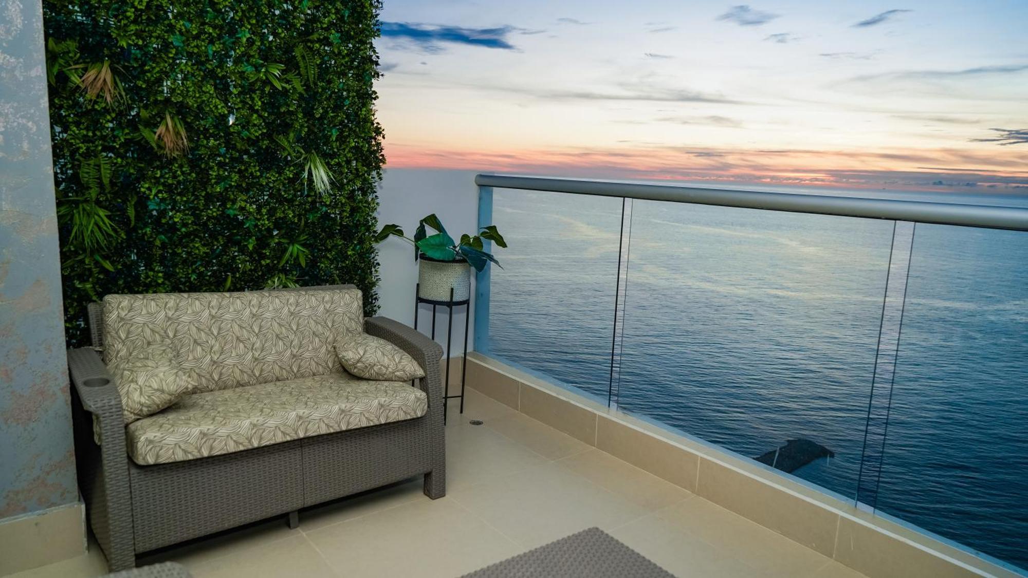 Bocagrande Y Marbella Frente Al Mar,piscina Apartamento Cartagena