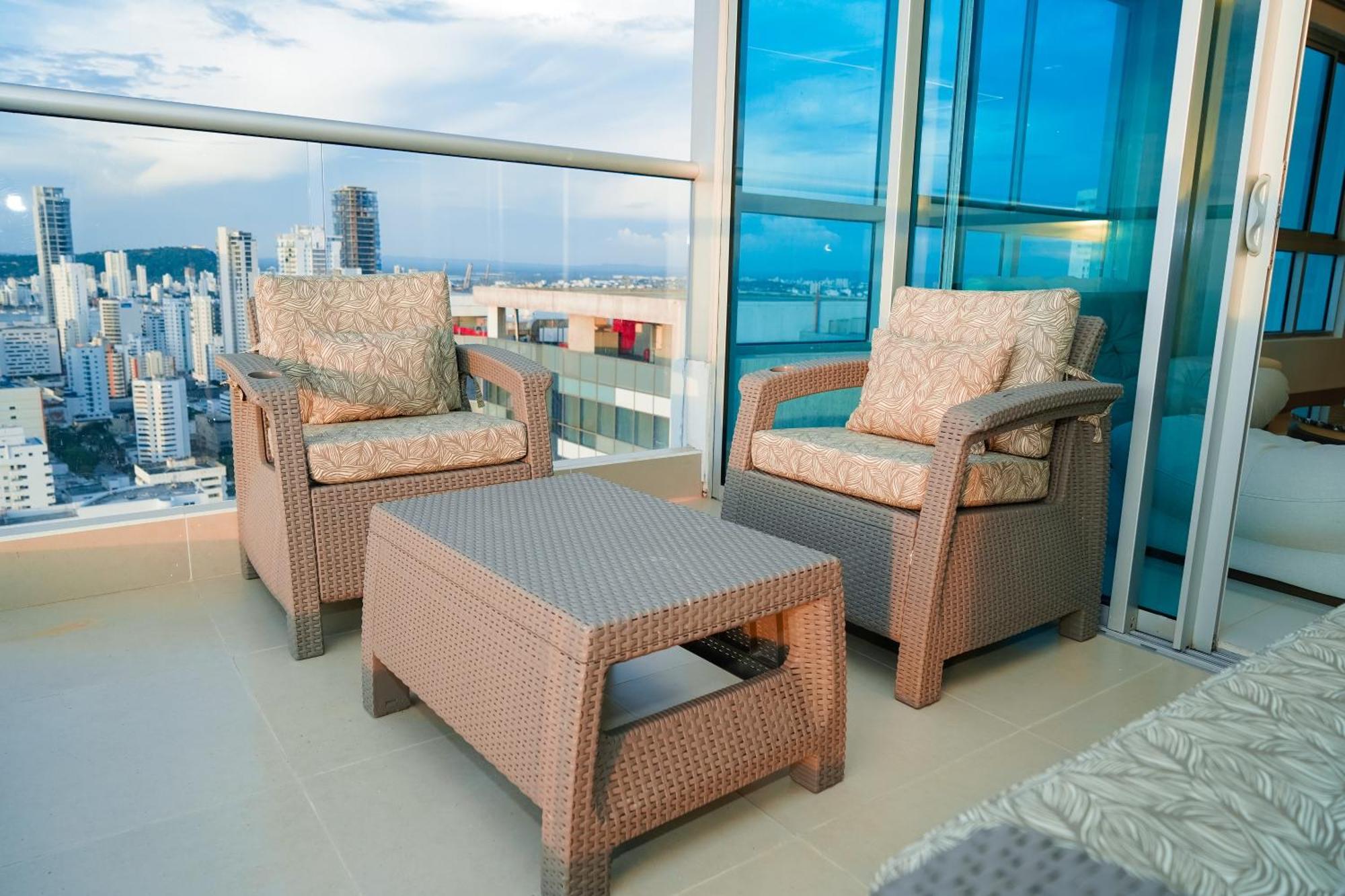 Apartamento Bocagrande Y Marbella Frente Al Mar,piscina Cartagena