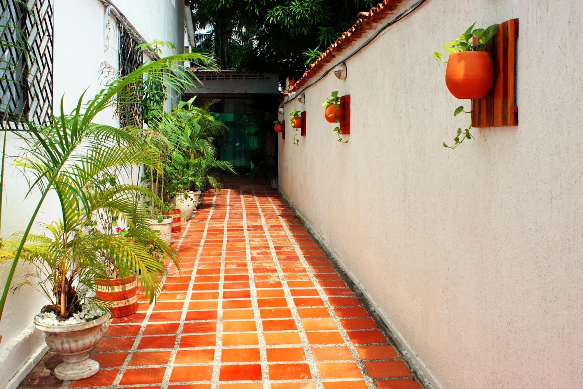 Cozy Apt. On Manga Bay Blvd. * Cartagena
