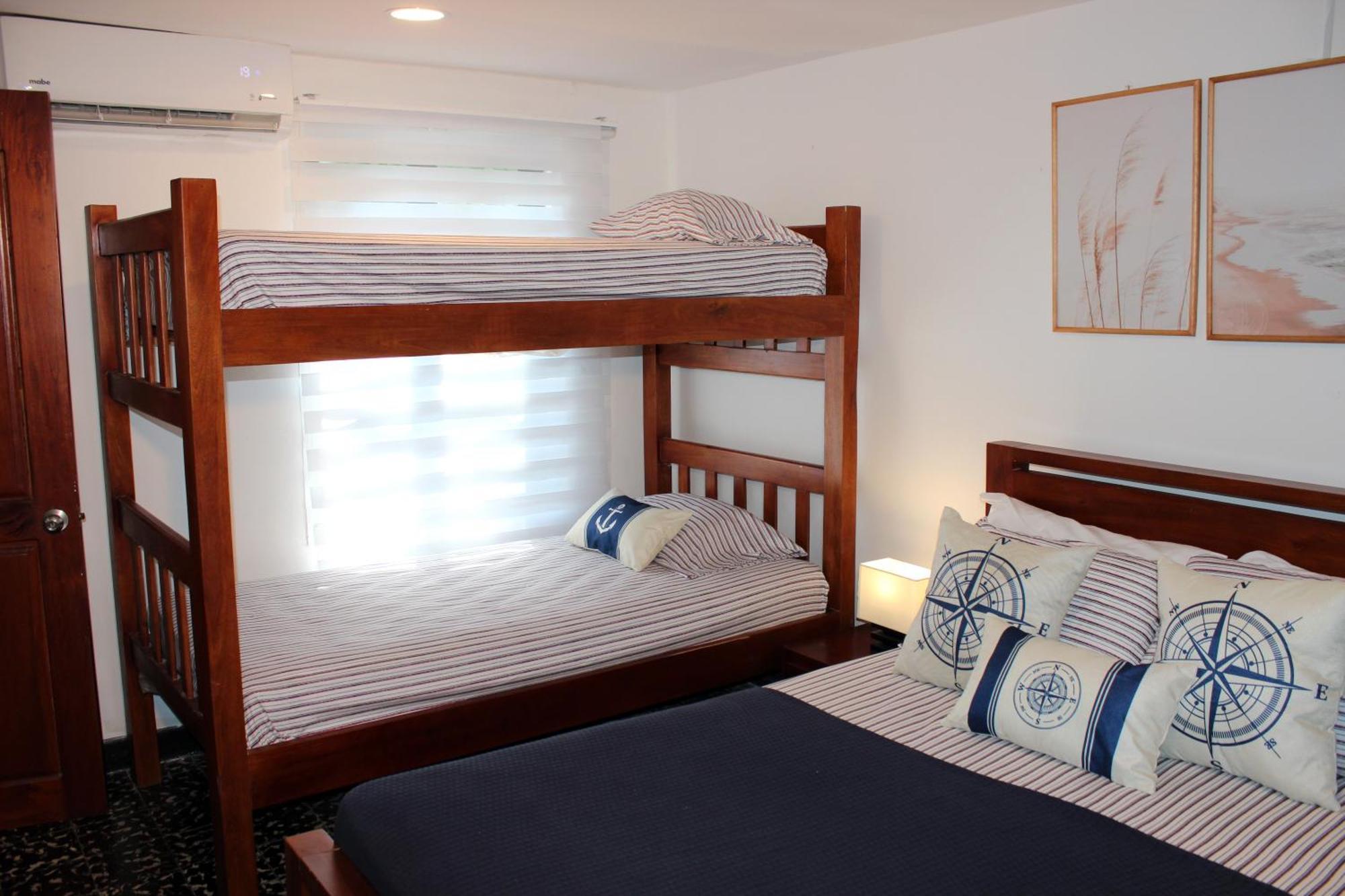 Cozy Apt. On Manga Bay Blvd. * Cartagena
