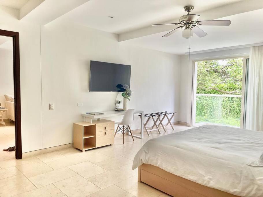 Modern Comfort - Spacious 2br In Walled Cartagena