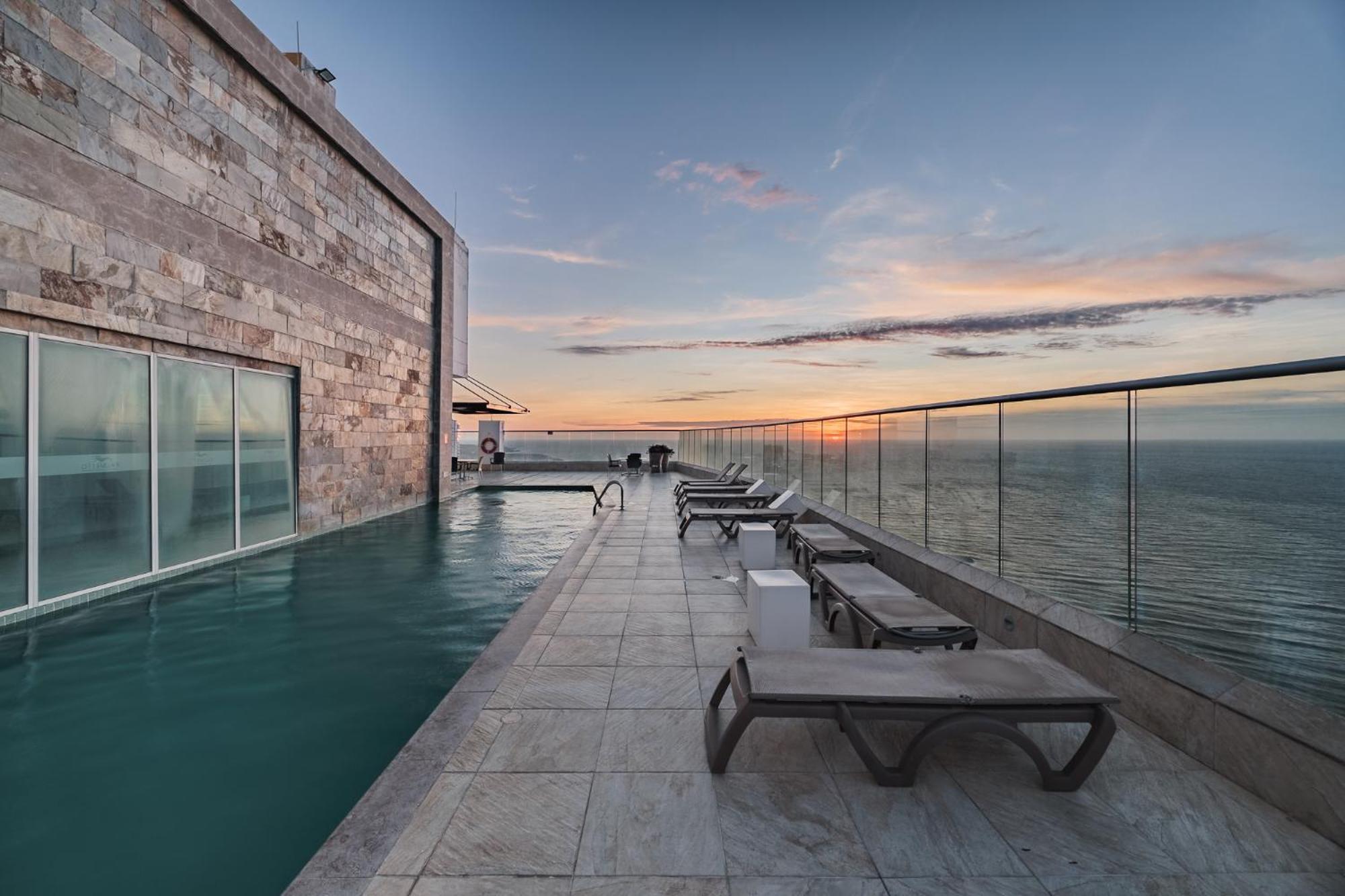 Exclusivo Penthouse Con Vistas Incomparables Al Mar En Bocagrande *