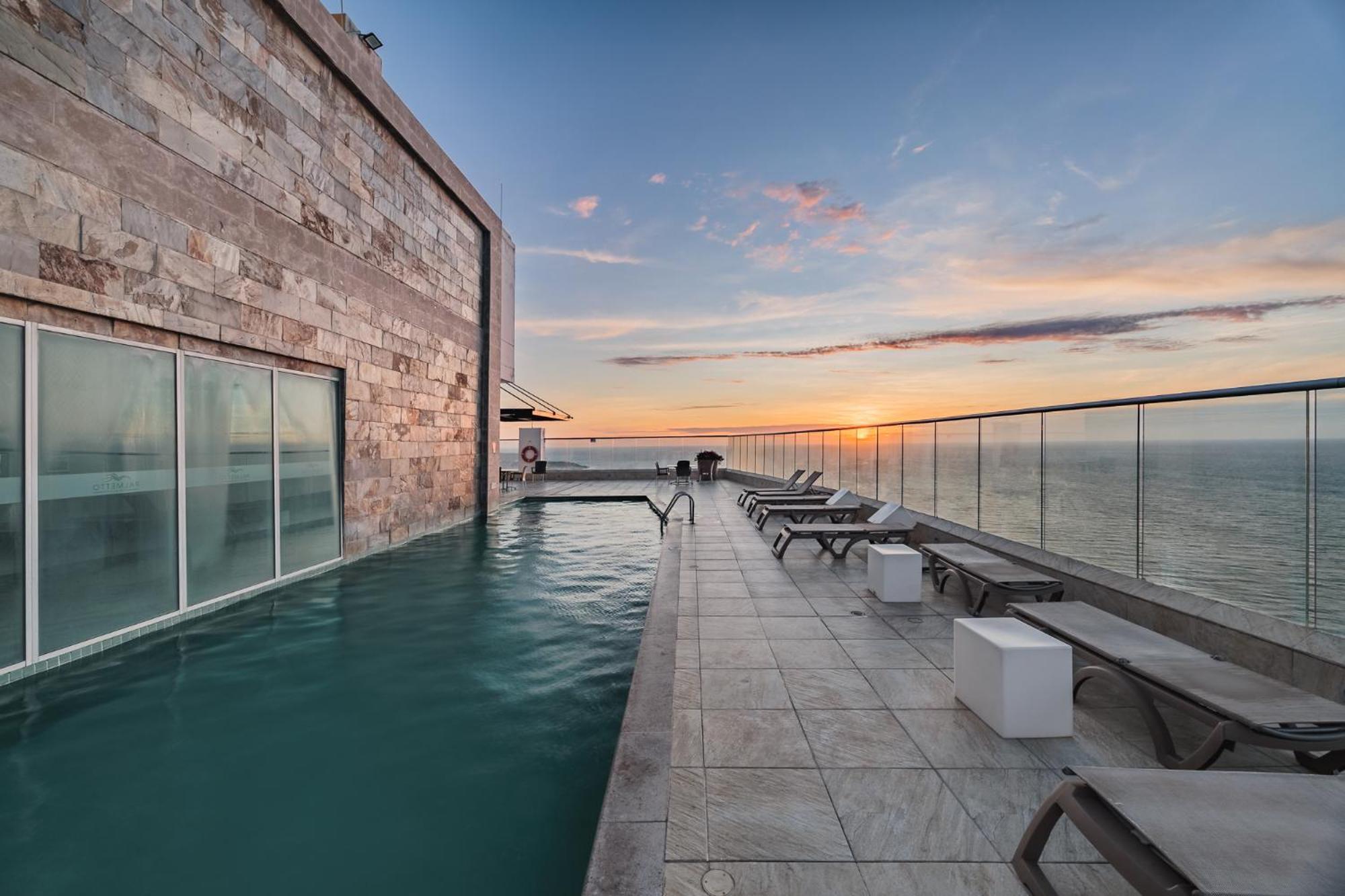 Exclusivo Penthouse Con Vistas Incomparables Al Mar En Bocagrande