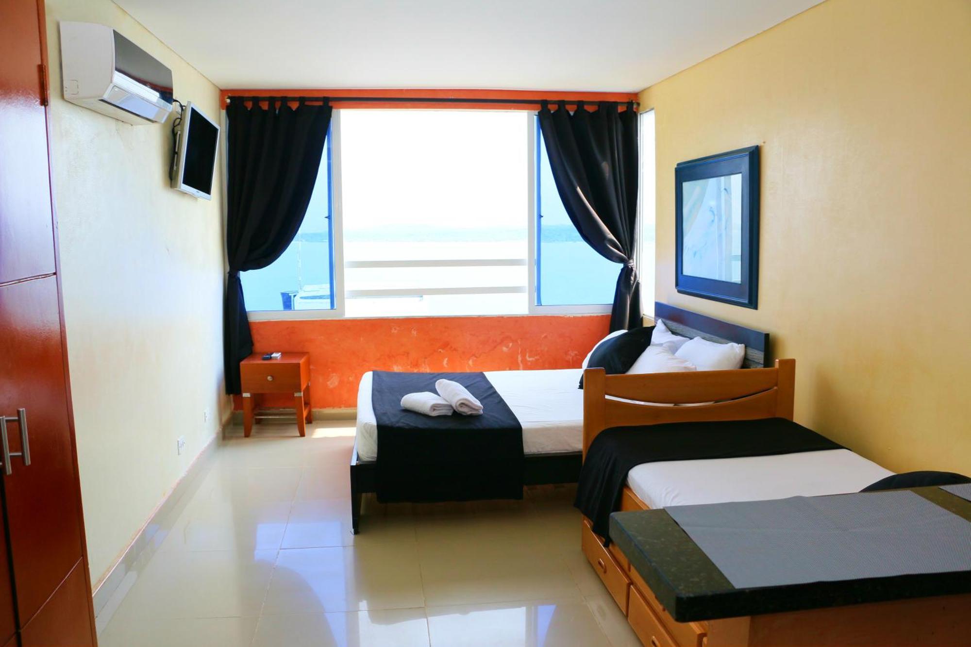 E11c Apartamento En Frente Al Mar Con Aire Acondicionado Y Wifi *