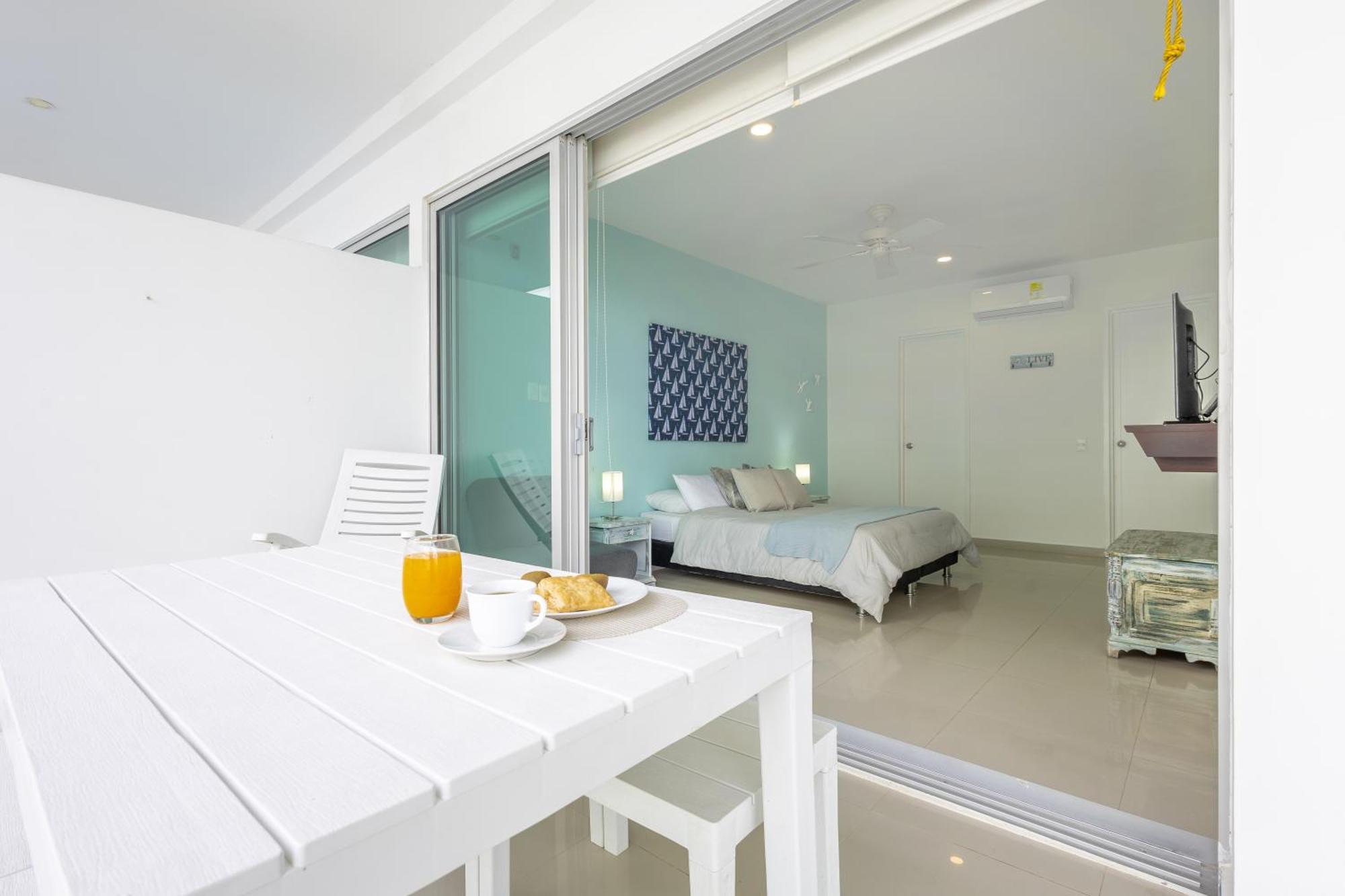 Morros Pelican Exclusive - Livin Colombia * Cartagena