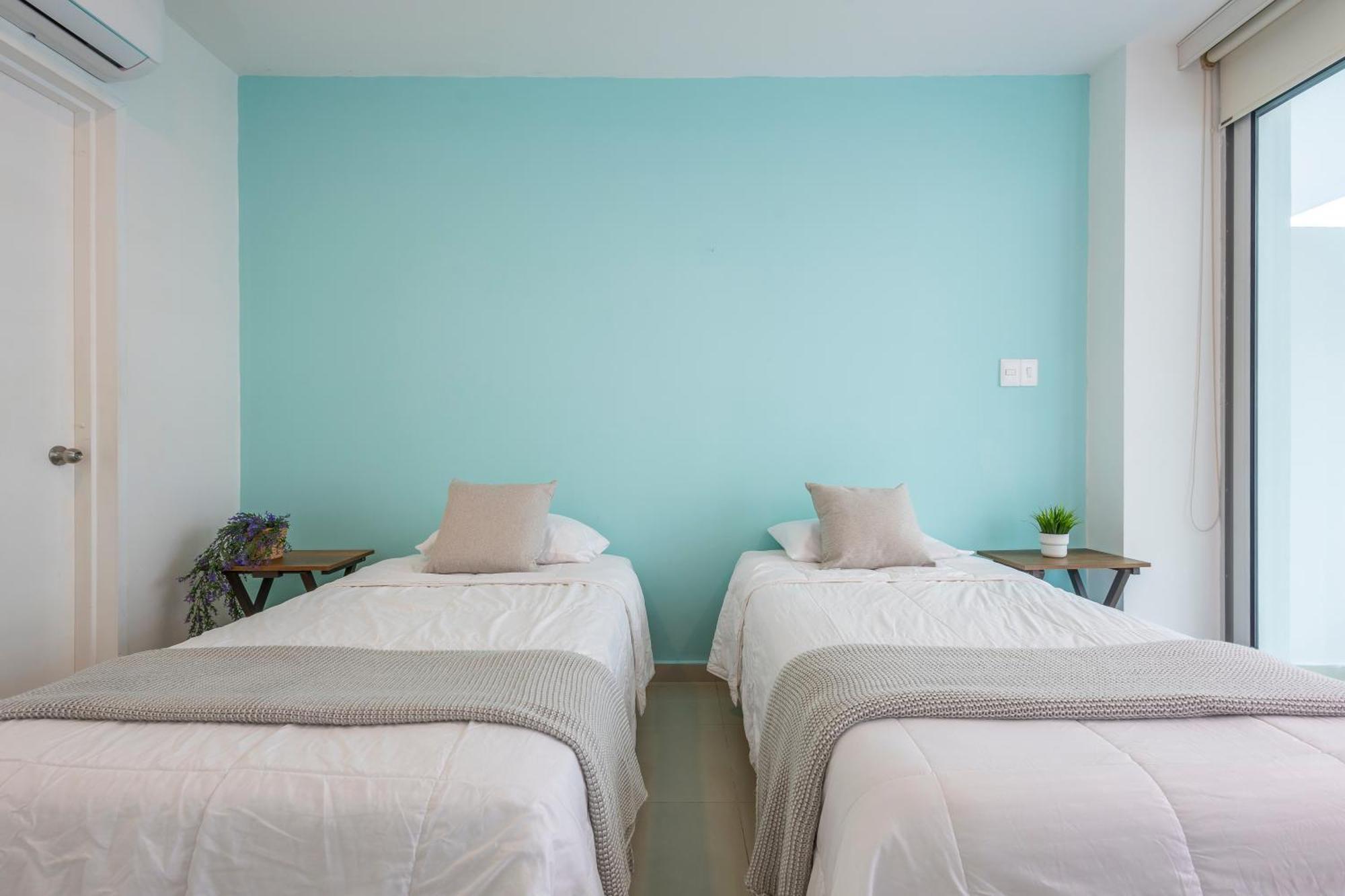 Morros Pelican Exclusive - Livin Colombia * Cartagena
