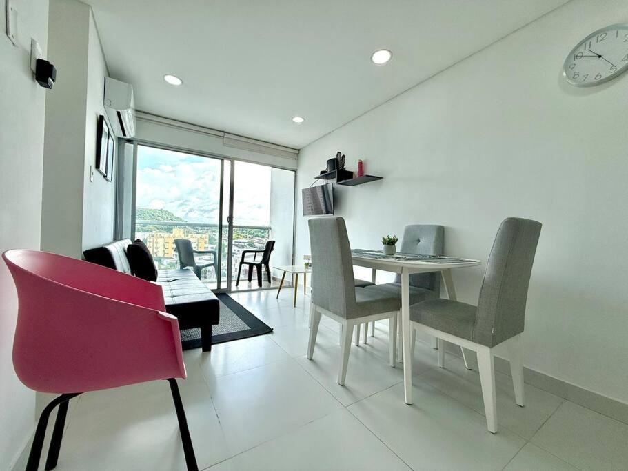 Beautiful 3hab Near Old & Airport Apartamento *