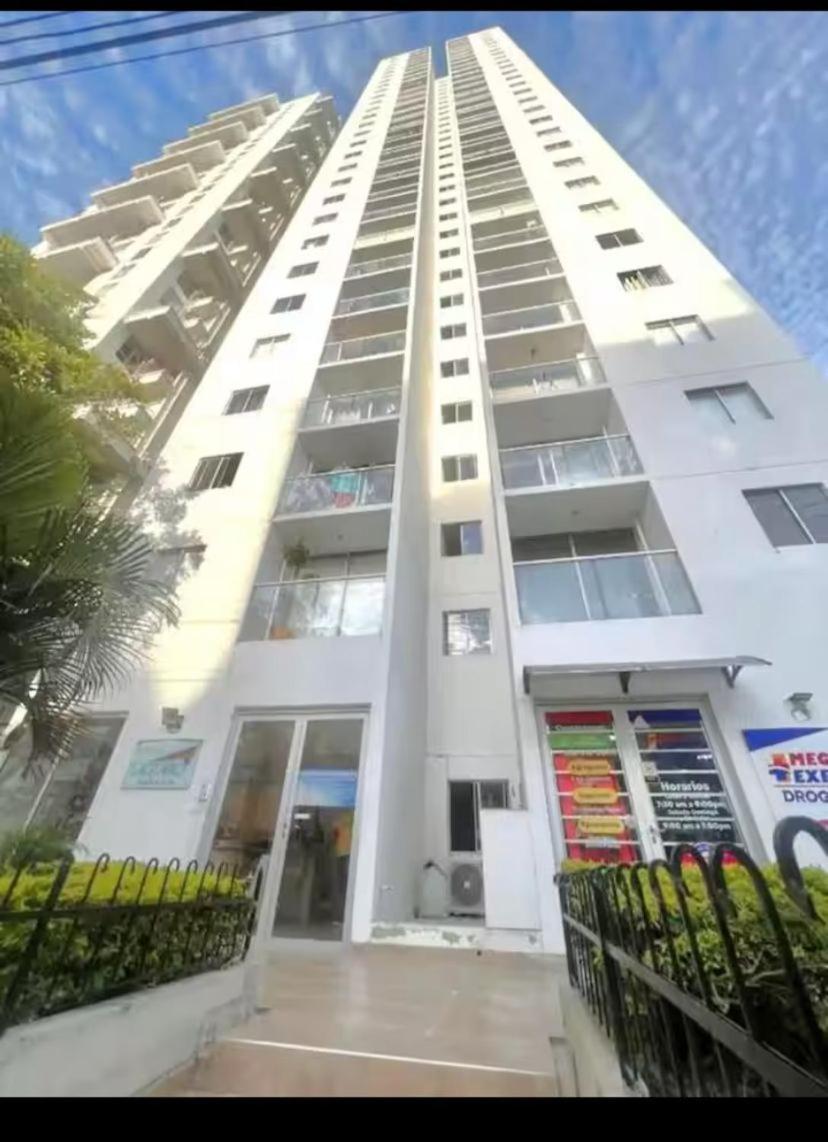 Beautiful 3hab Near Old & Airport Apartamento *