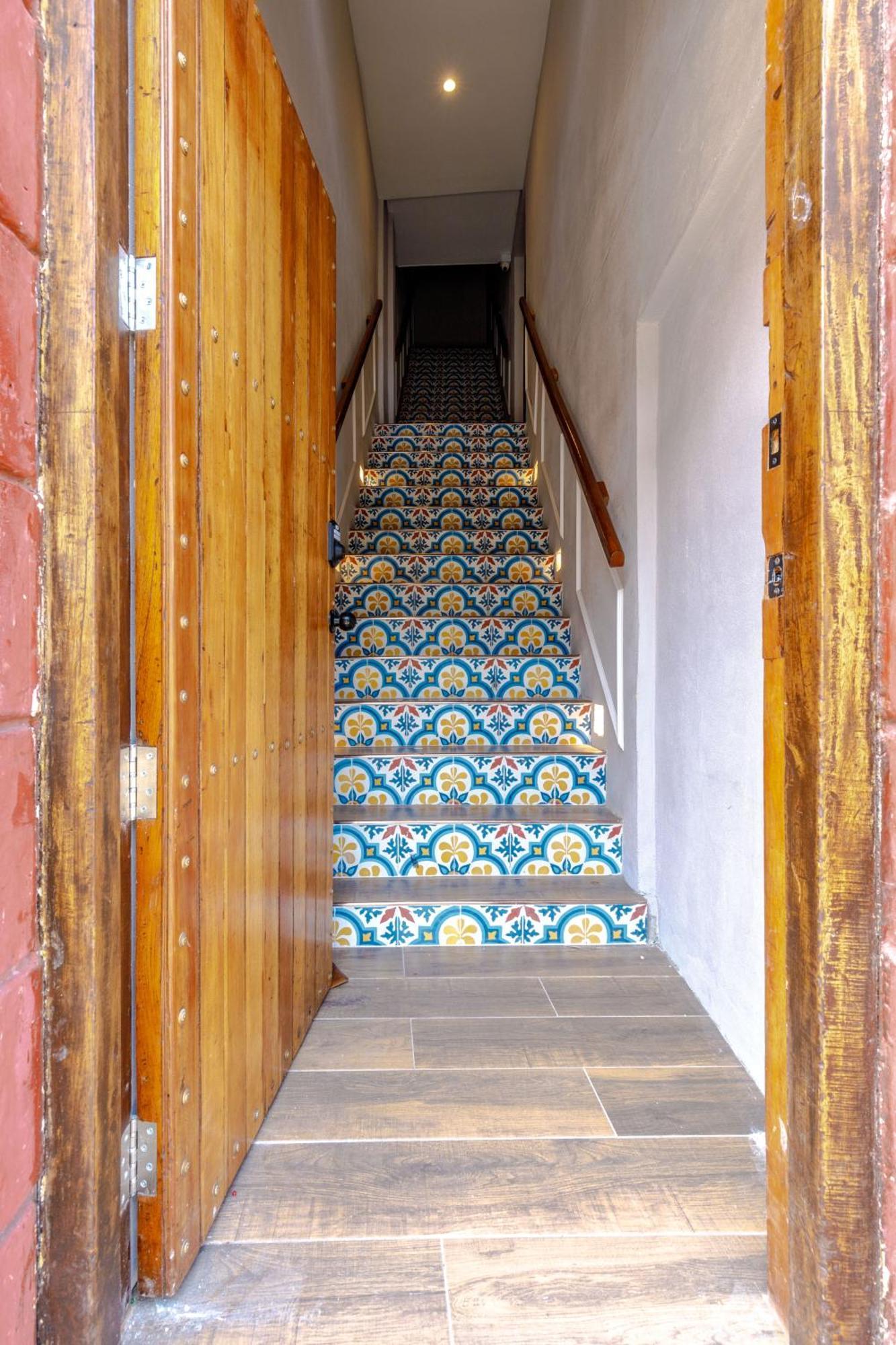 De La Cruz Aparthotel