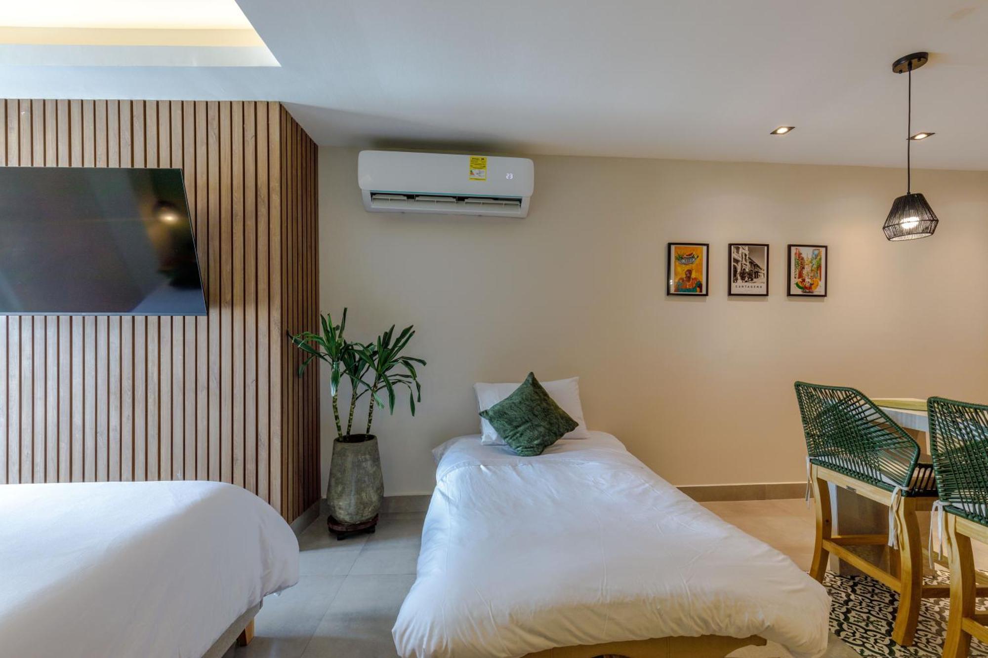 Aparthotel De La Cruz Cartagena