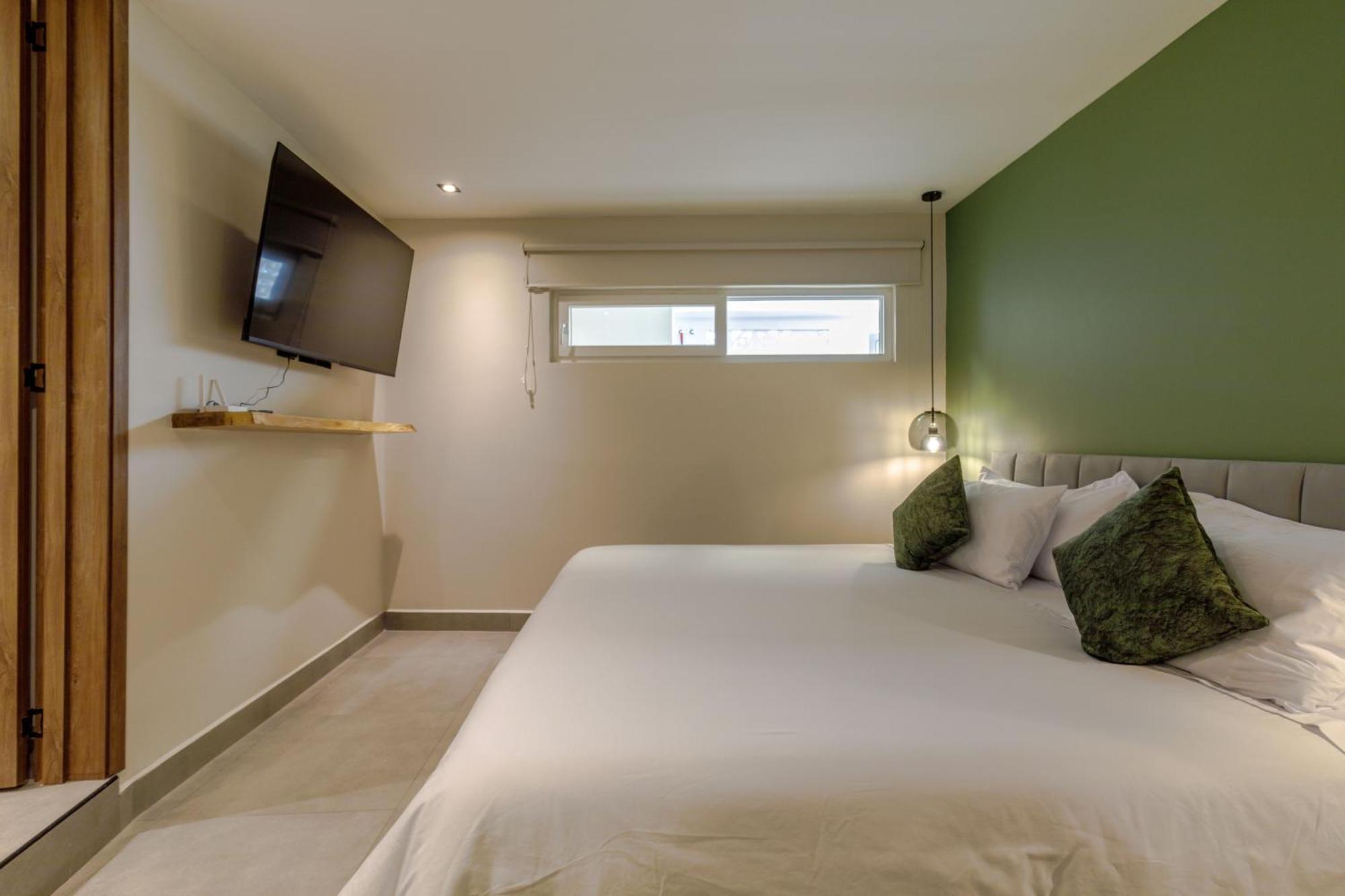 De La Cruz Aparthotel *