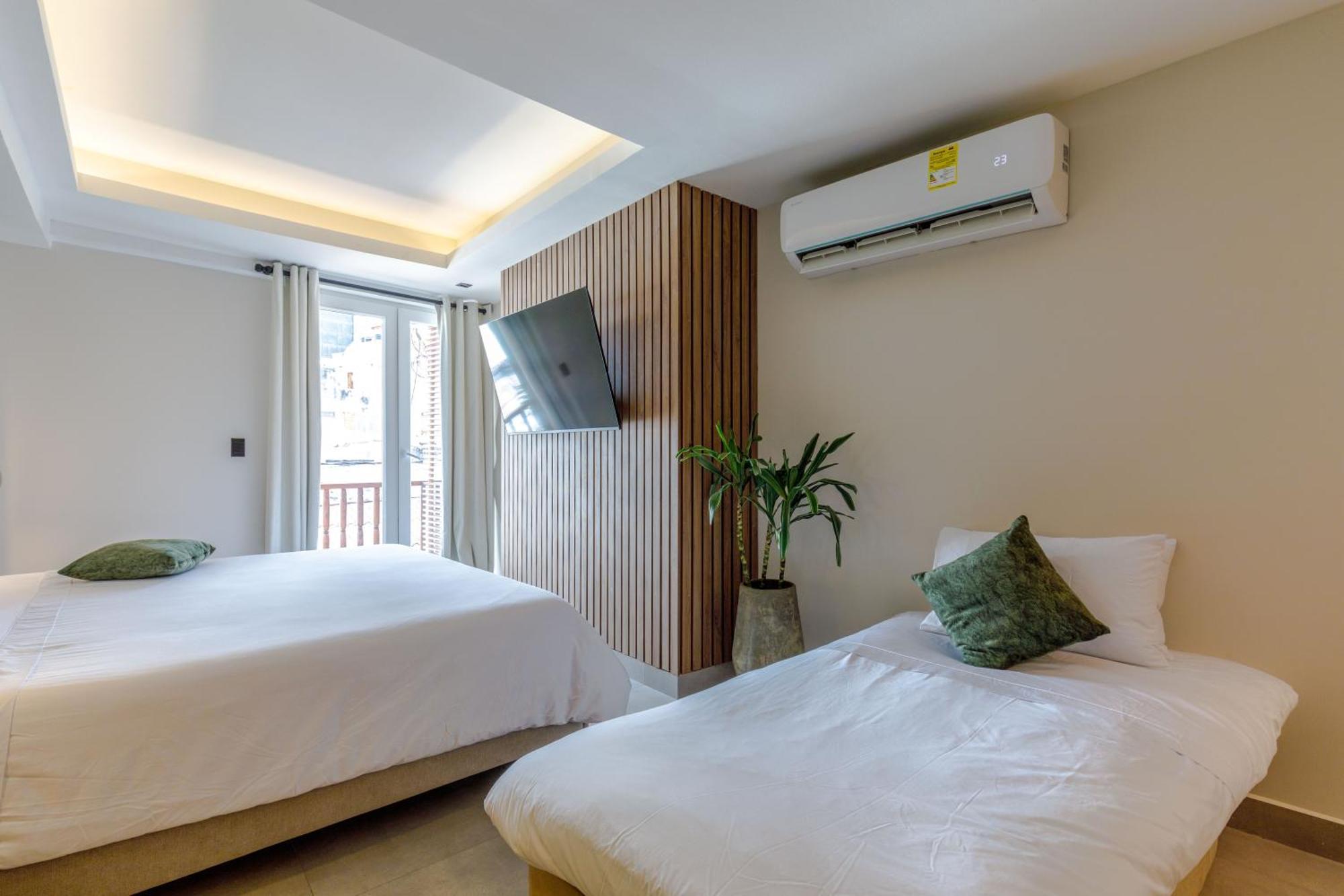 De La Cruz Aparthotel *