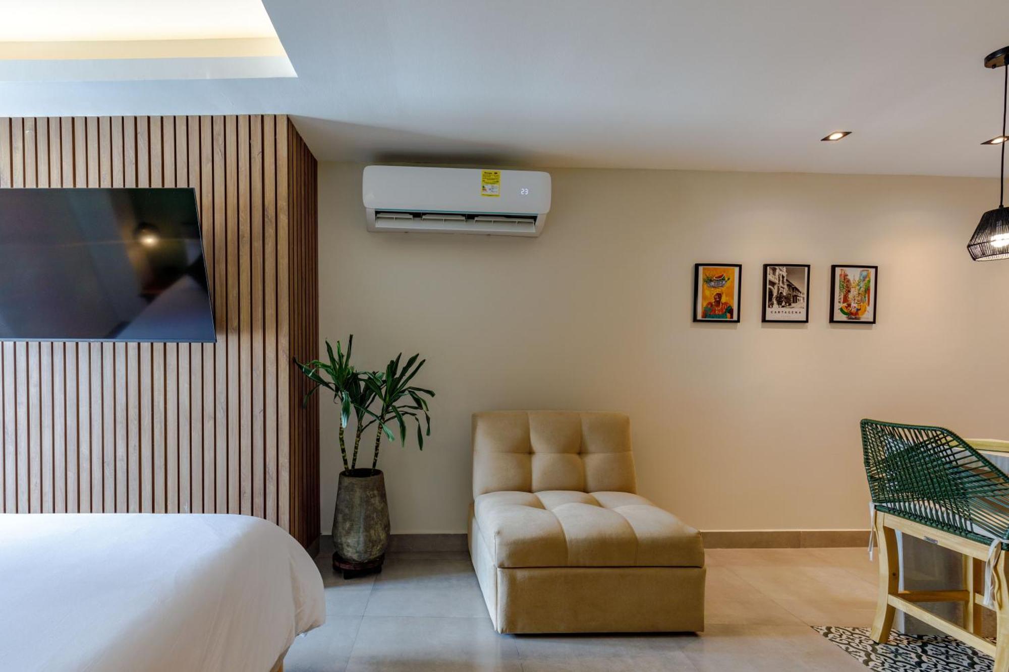 De La Cruz Aparthotel *