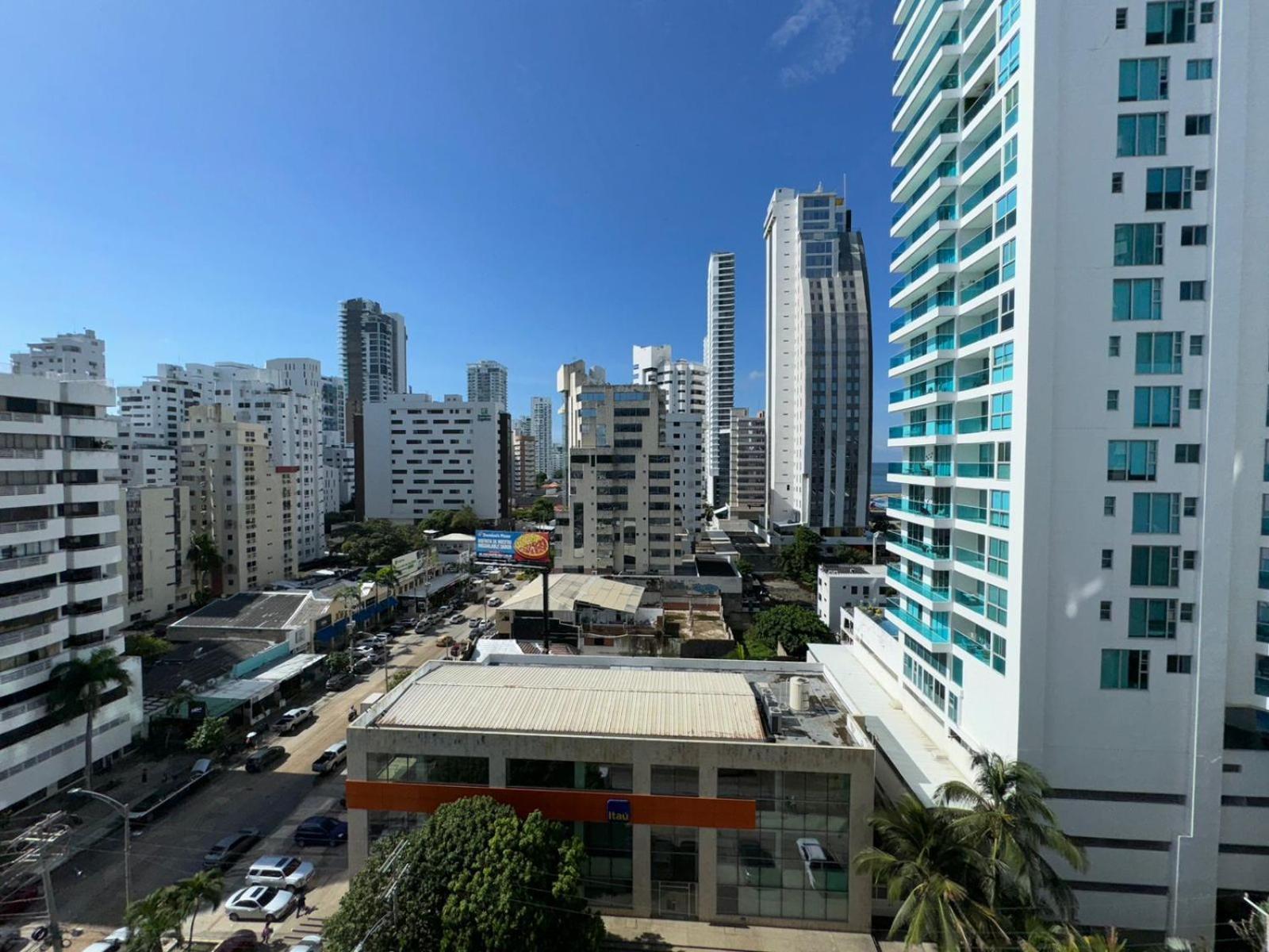 Apartment Vista Lateral A La Playa By Icdi Cartagena